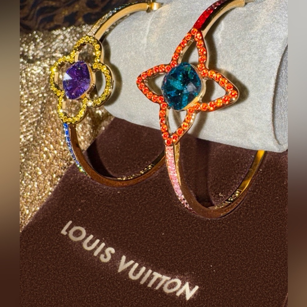 Brand New* Rare, Iconic Louis Vuitton Large Gold Crystal hoop Earrings